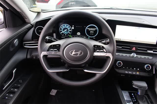 new 2024 Hyundai Elantra HEV car, priced at $25,715