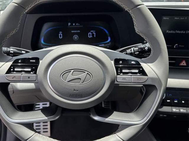 new 2025 Hyundai Elantra car, priced at $24,324