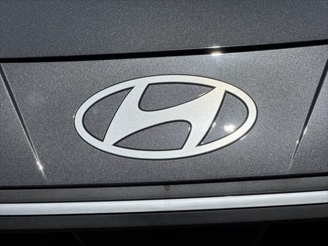new 2025 Hyundai ELANTRA HEV car, priced at $26,594