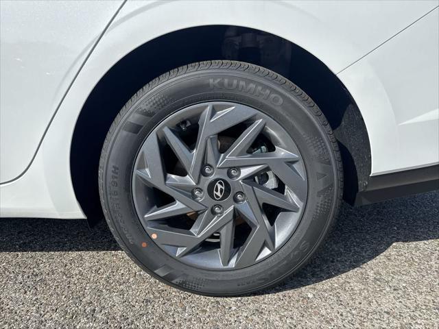 new 2025 Hyundai ELANTRA HEV car, priced at $27,070