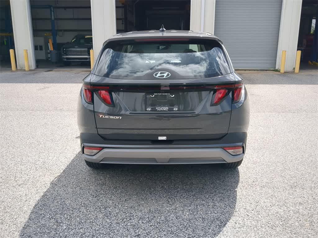 new 2026 Hyundai Tucson car, priced at $30,622