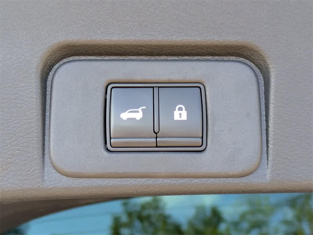 used 2021 Nissan Rogue car, priced at $19,997