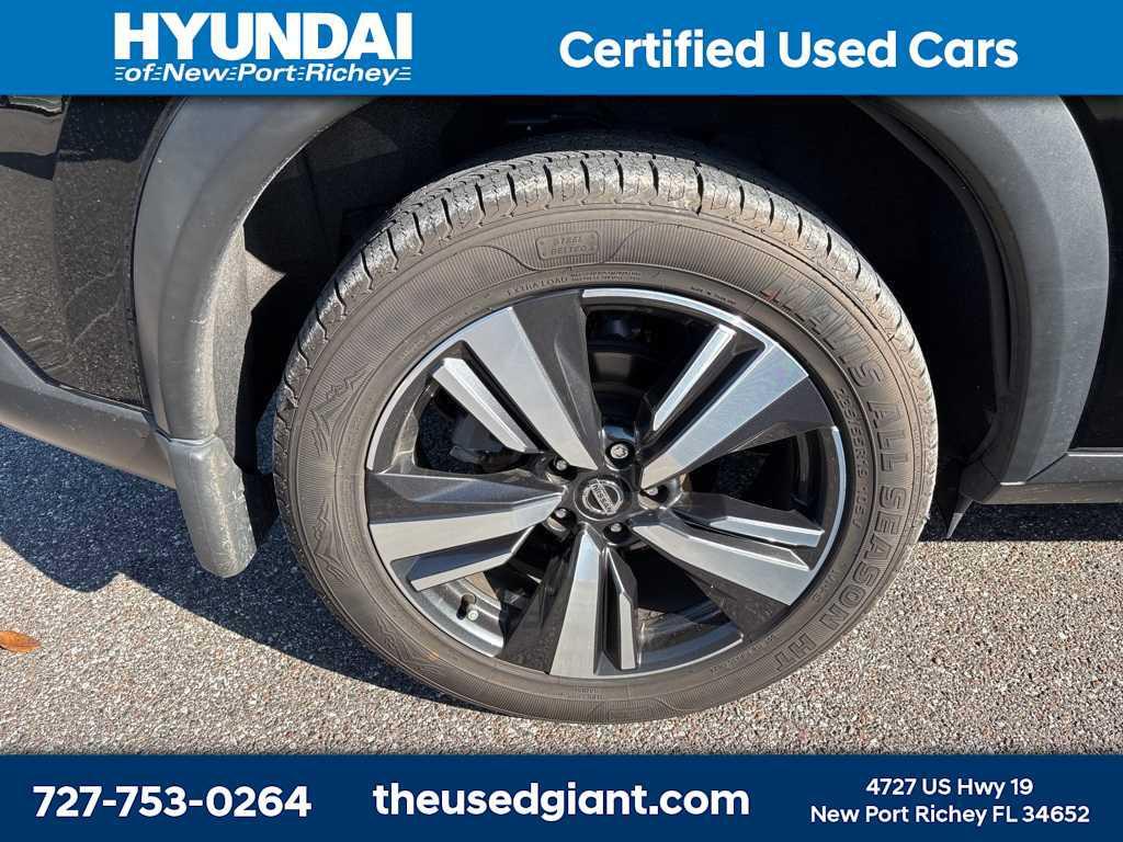 used 2021 Nissan Rogue car, priced at $21,542