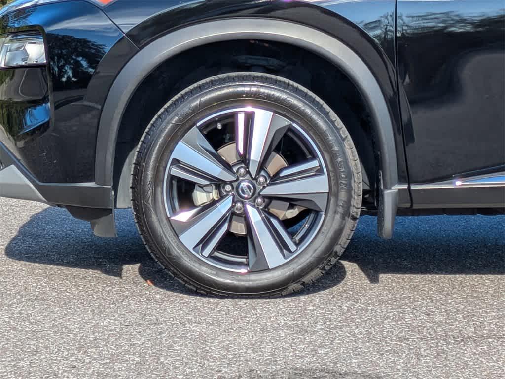 used 2021 Nissan Rogue car, priced at $19,997