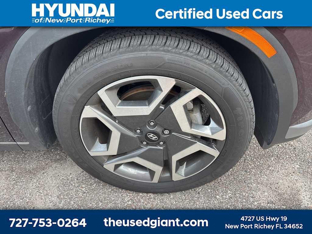used 2024 Hyundai Palisade car, priced at $32,812