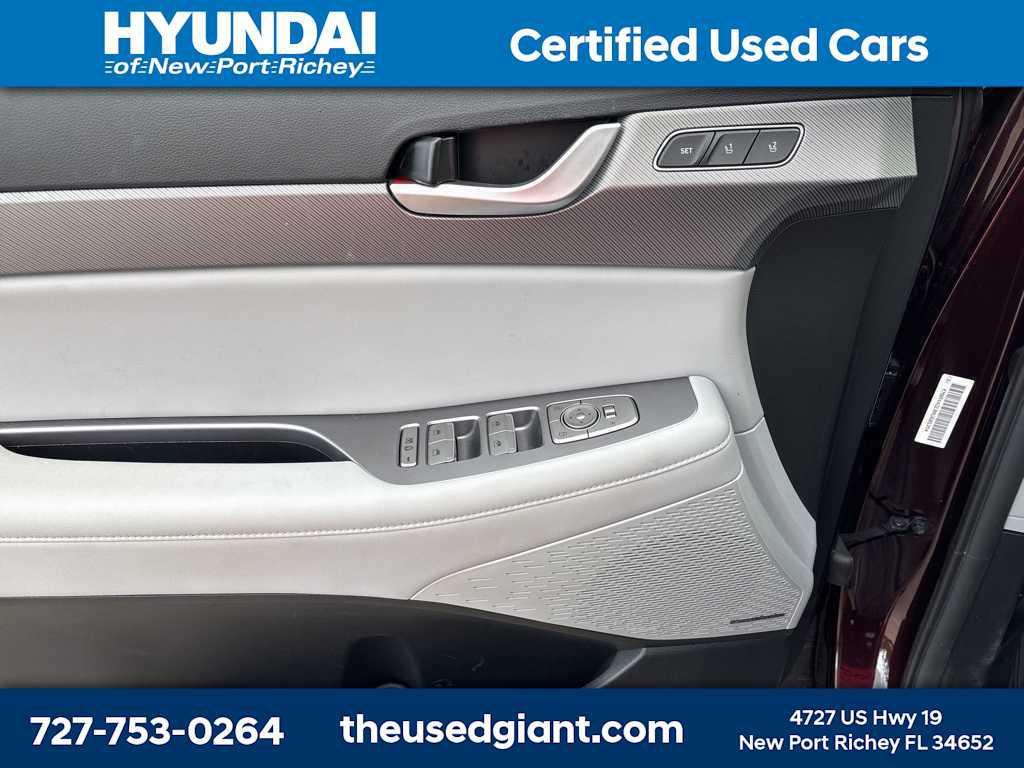 used 2024 Hyundai Palisade car, priced at $32,812