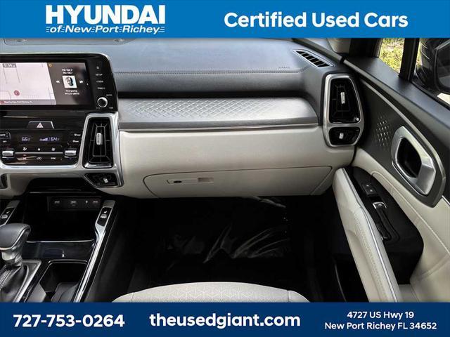 used 2023 Kia Sorento car, priced at $30,034