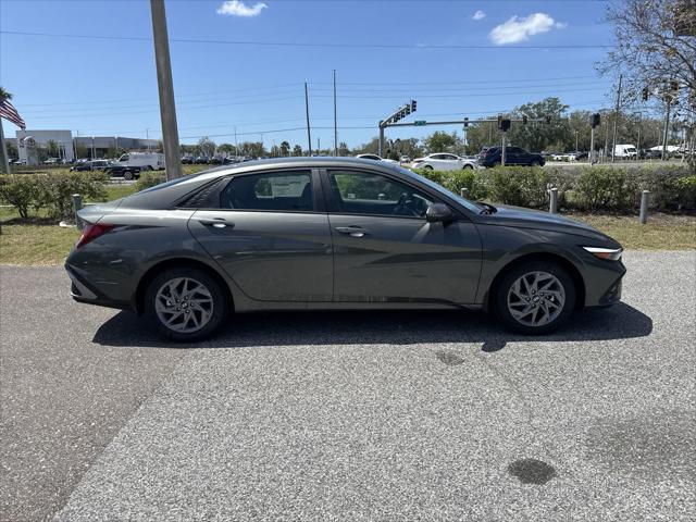 new 2025 Hyundai ELANTRA HEV car, priced at $26,575