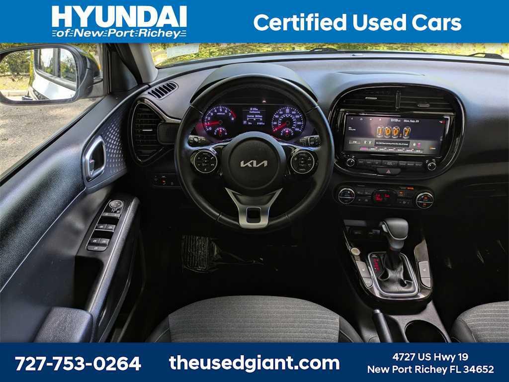 used 2022 Kia Soul car, priced at $15,758