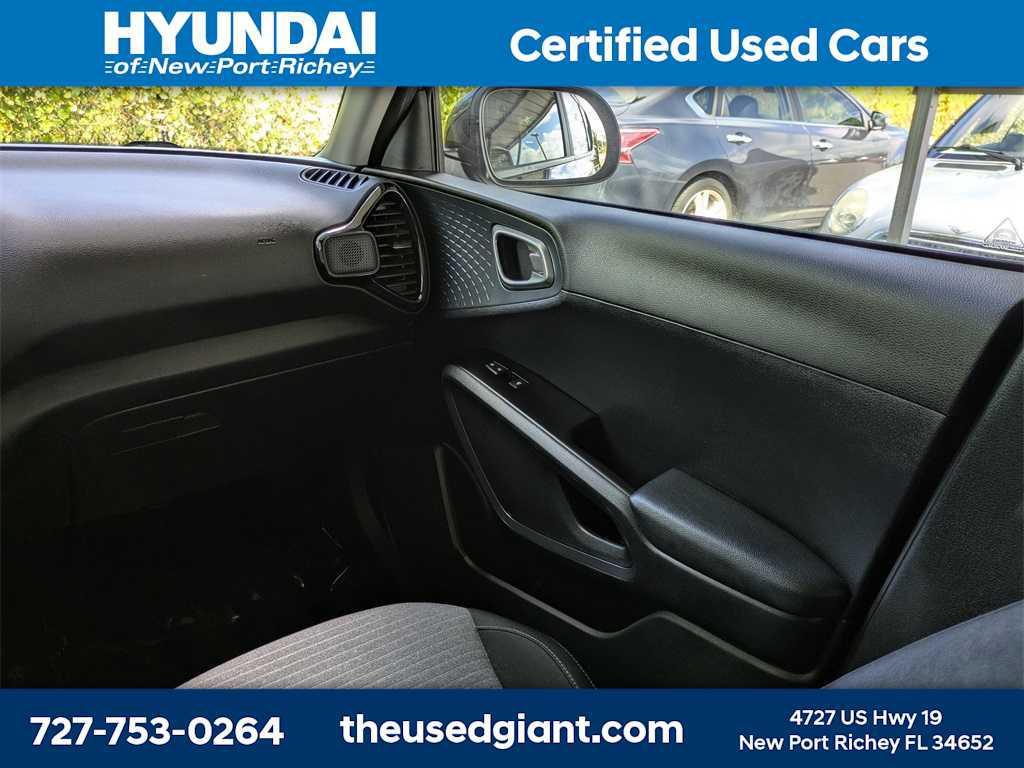 used 2022 Kia Soul car, priced at $15,758