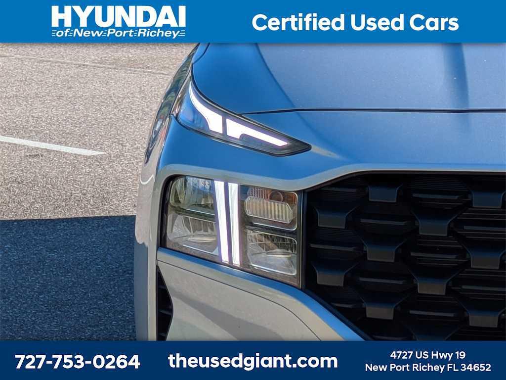 used 2023 Hyundai Santa Fe car, priced at $21,904