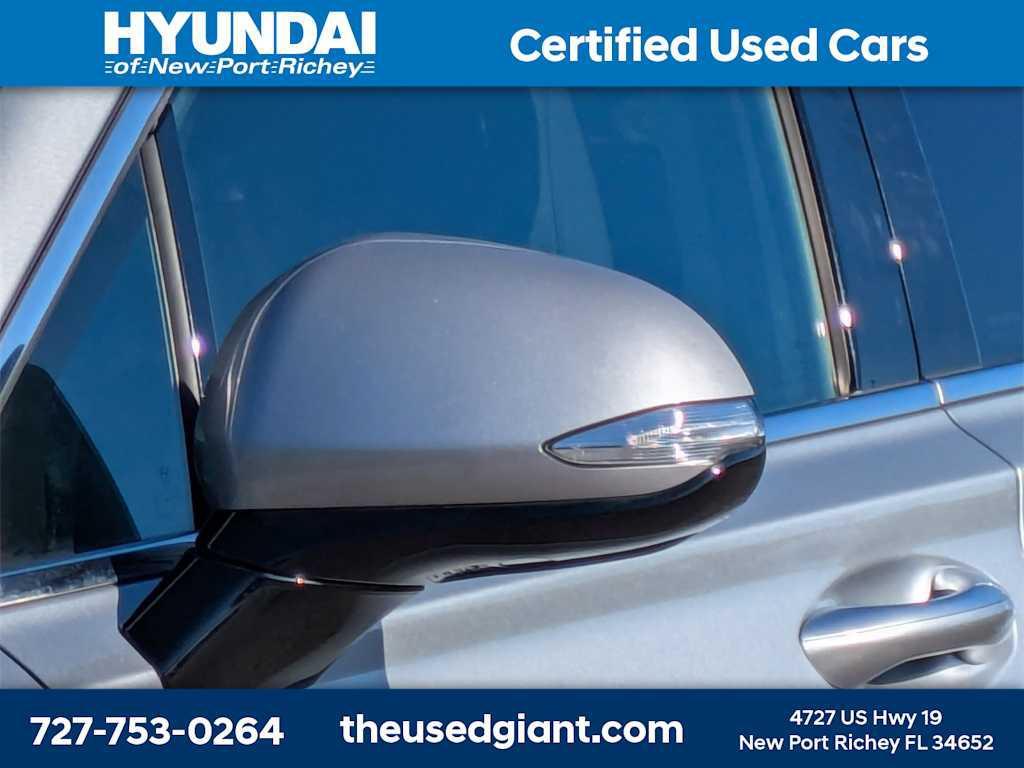 used 2023 Hyundai Santa Fe car, priced at $21,904