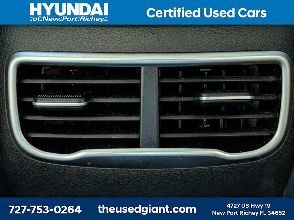 used 2023 Hyundai Santa Fe car, priced at $21,904