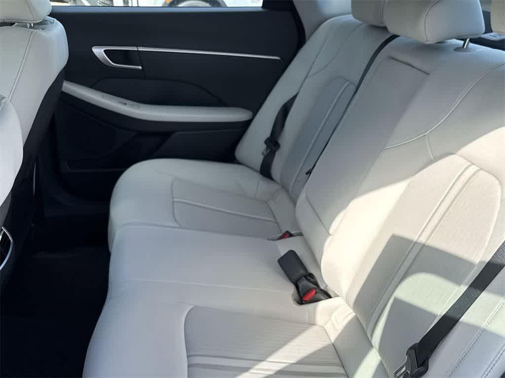 new 2025 Hyundai Sonata Hybrid car, priced at $29,290