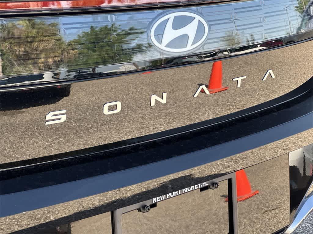 new 2025 Hyundai Sonata Hybrid car, priced at $29,293