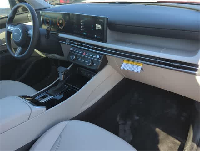 new 2025 Hyundai Tucson car, priced at $30,415