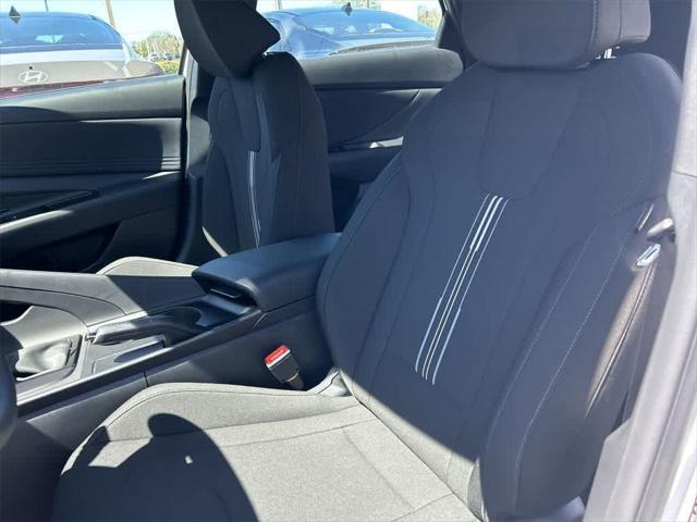 new 2025 Hyundai Elantra car, priced at $24,763