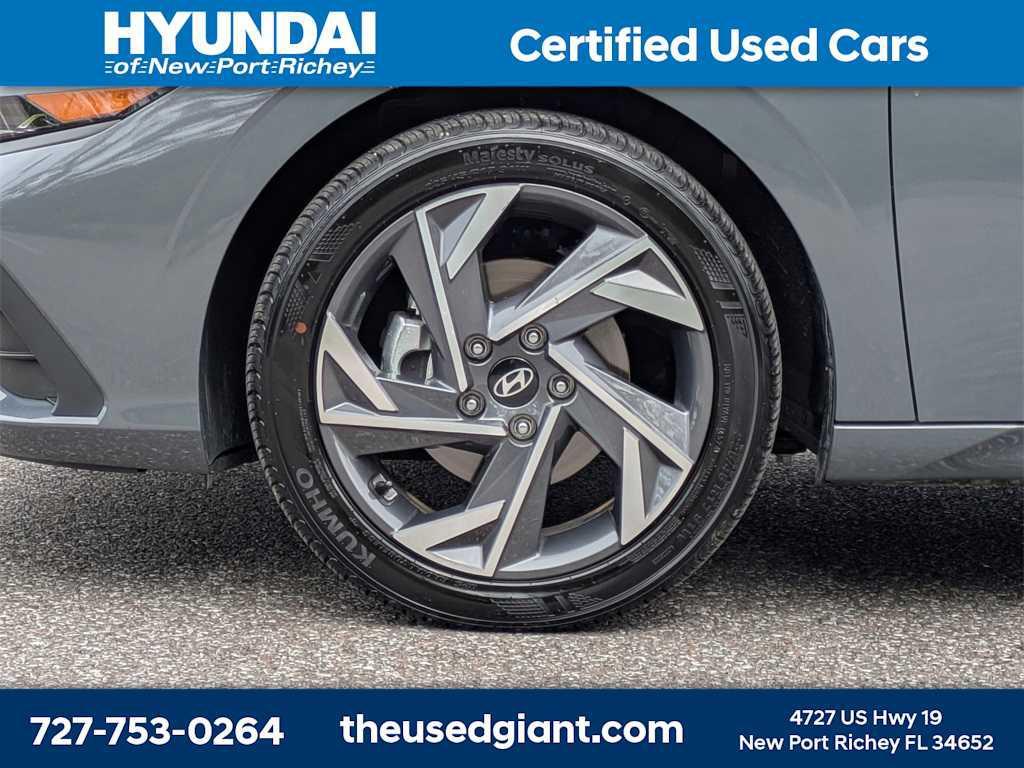 used 2025 Hyundai Elantra car, priced at $20,381