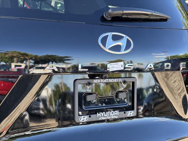 new 2025 Hyundai Palisade car, priced at $43,667
