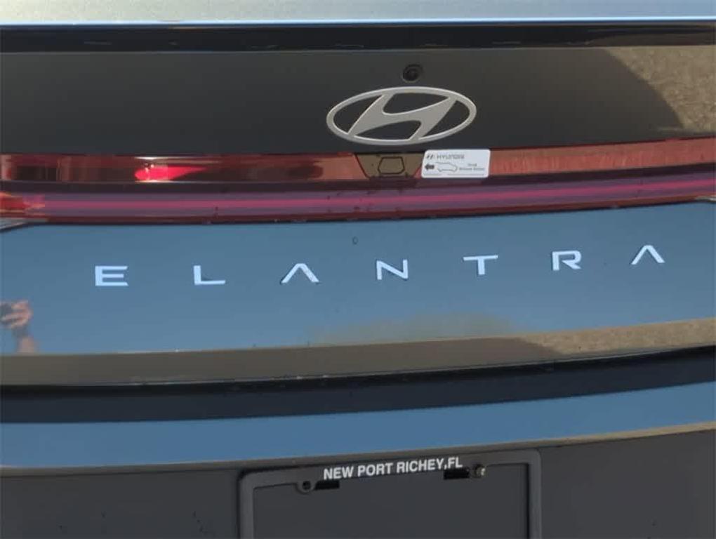 new 2025 Hyundai ELANTRA HEV car, priced at $25,528