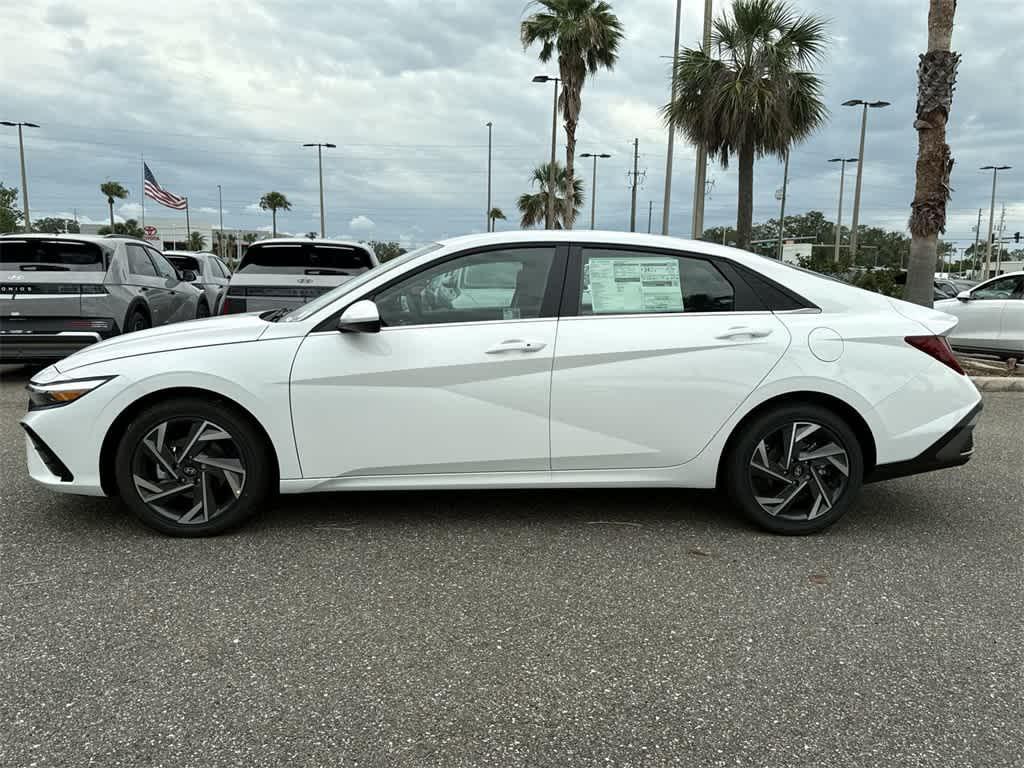 new 2025 Hyundai Elantra car, priced at $26,319