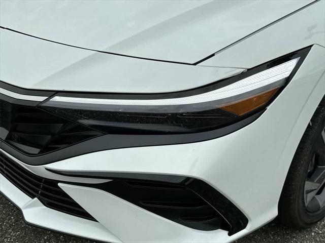 new 2025 Hyundai Elantra car, priced at $27,320
