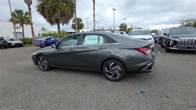 new 2025 Hyundai Elantra car, priced at $26,657