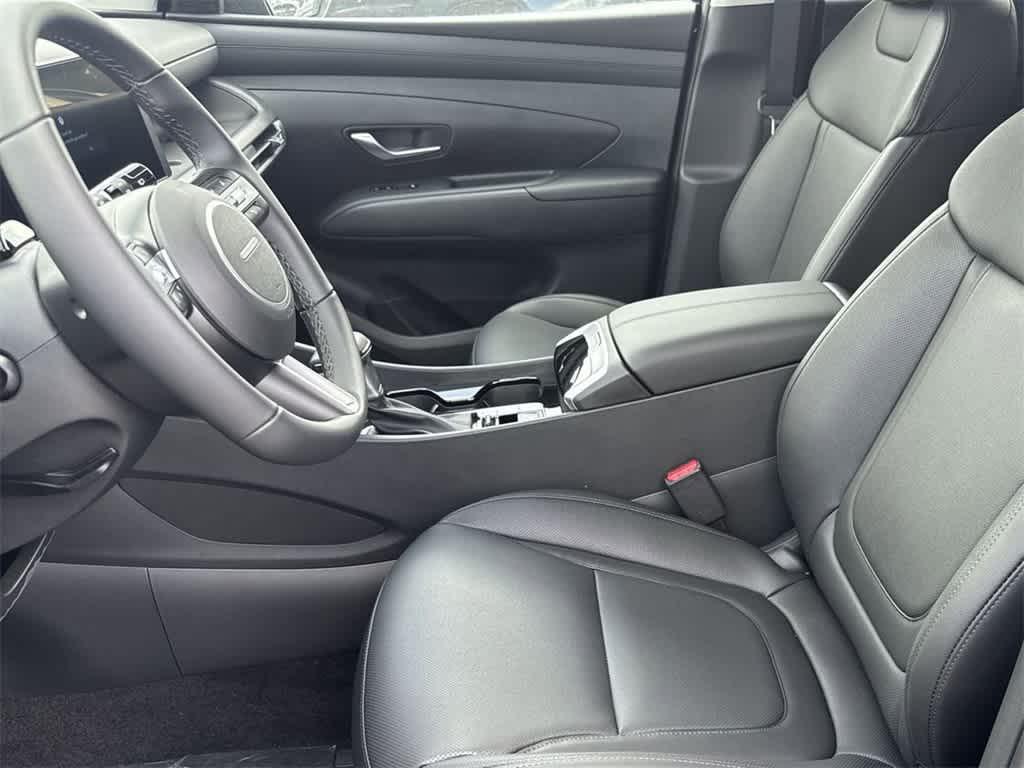 new 2025 Hyundai Tucson car, priced at $32,205