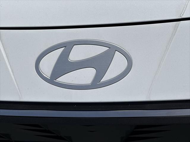 new 2025 Hyundai Elantra car, priced at $24,438