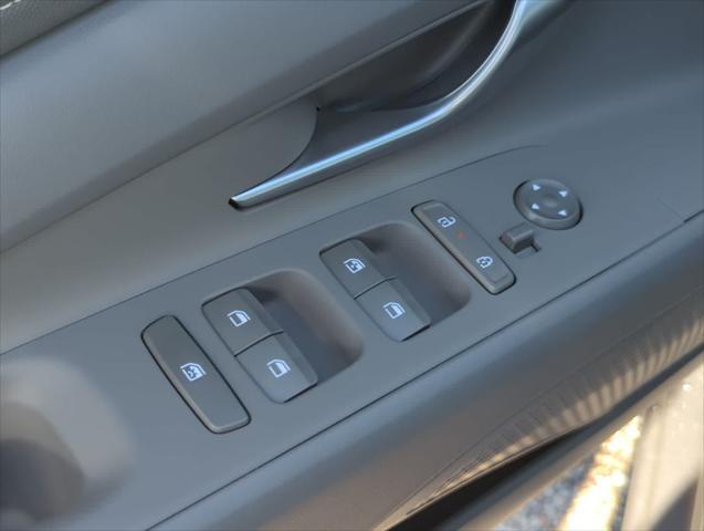 new 2025 Hyundai Elantra car, priced at $26,457