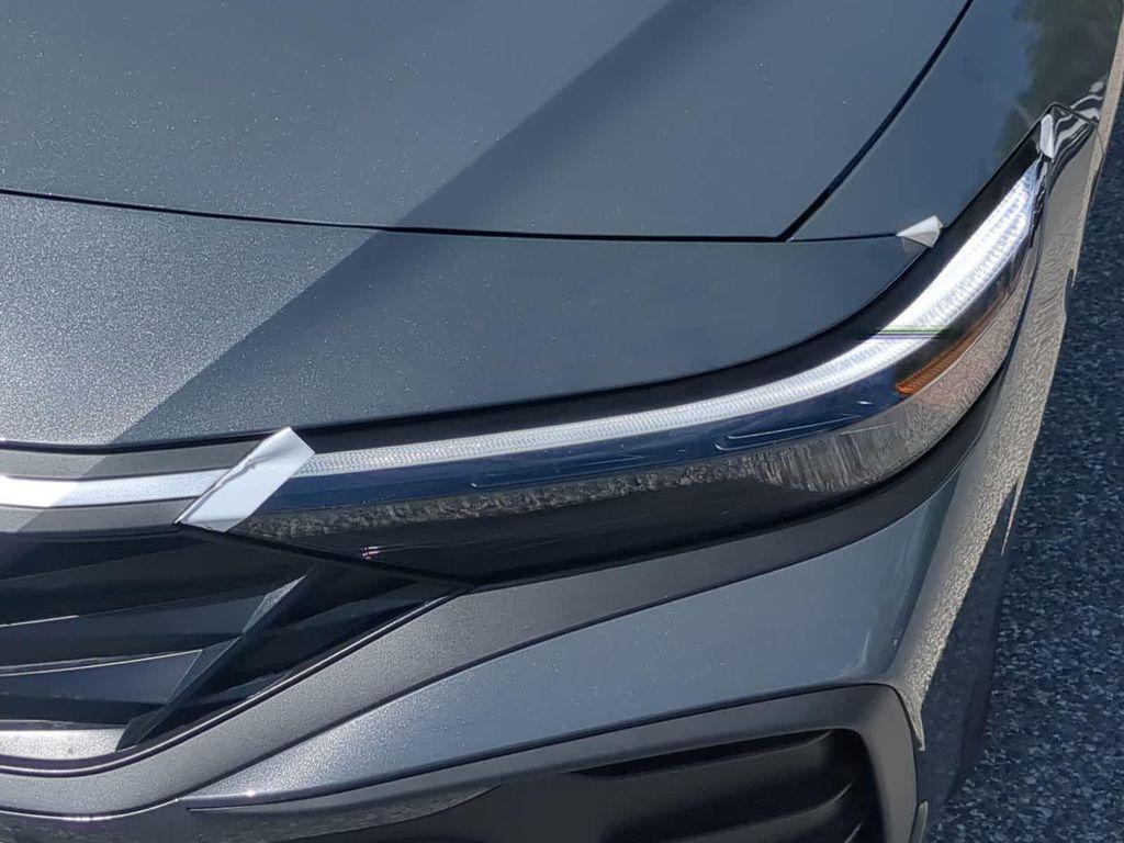 new 2025 Hyundai Elantra car, priced at $20,541