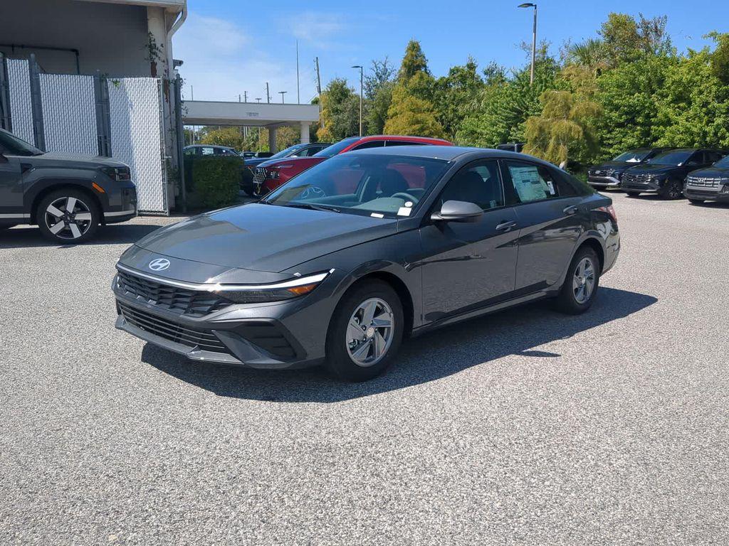 new 2025 Hyundai Elantra car, priced at $20,541