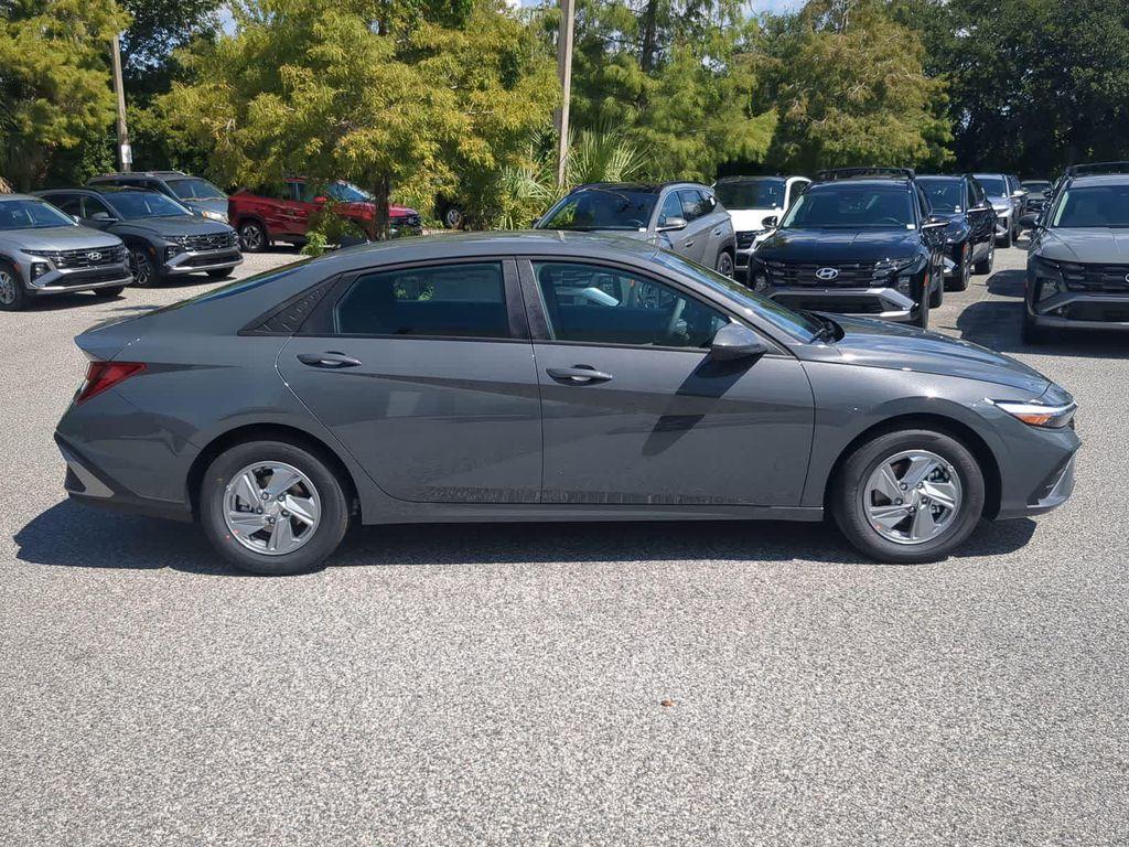 new 2025 Hyundai Elantra car, priced at $20,541