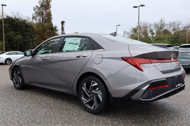 new 2025 Hyundai Elantra car, priced at $27,354