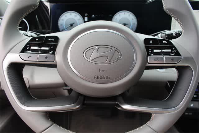 new 2024 Hyundai Elantra car, priced at $24,260