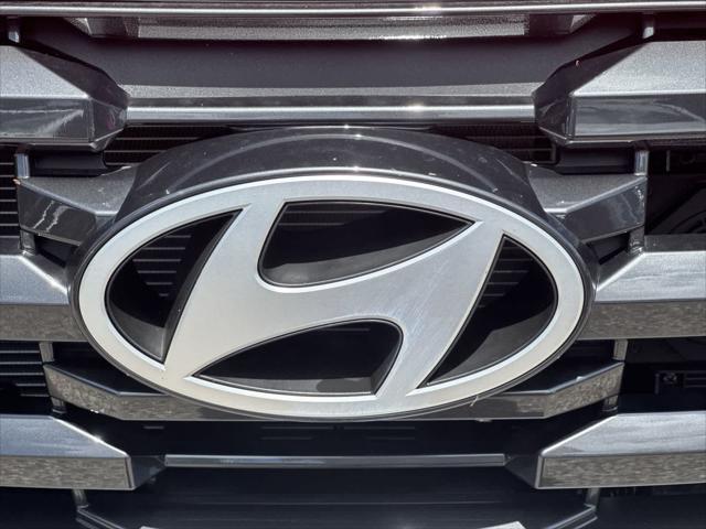 new 2025 Hyundai TUCSON Hybrid car, priced at $35,172
