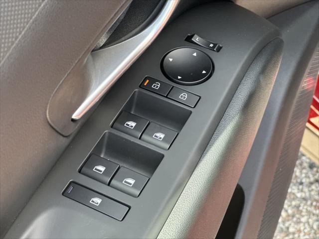 new 2025 Hyundai TUCSON Hybrid car, priced at $35,172