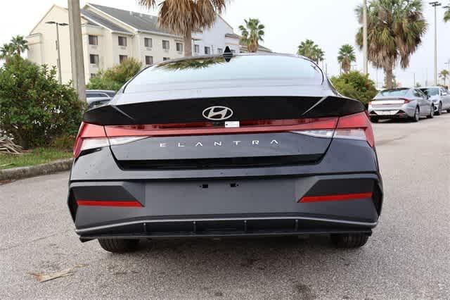 new 2024 Hyundai Elantra car, priced at $22,310