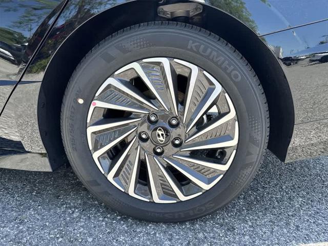new 2025 Hyundai Sonata Hybrid car, priced at $38,562