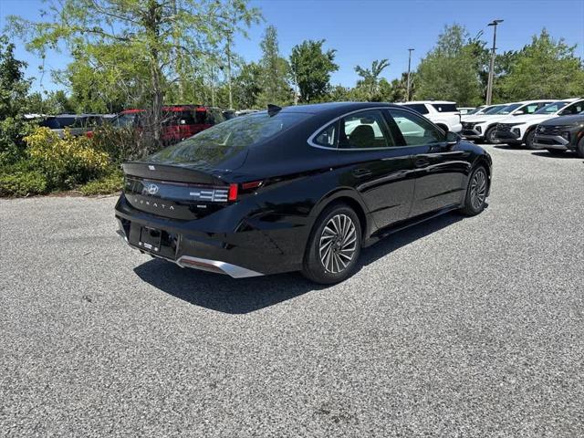 new 2025 Hyundai Sonata Hybrid car, priced at $38,562