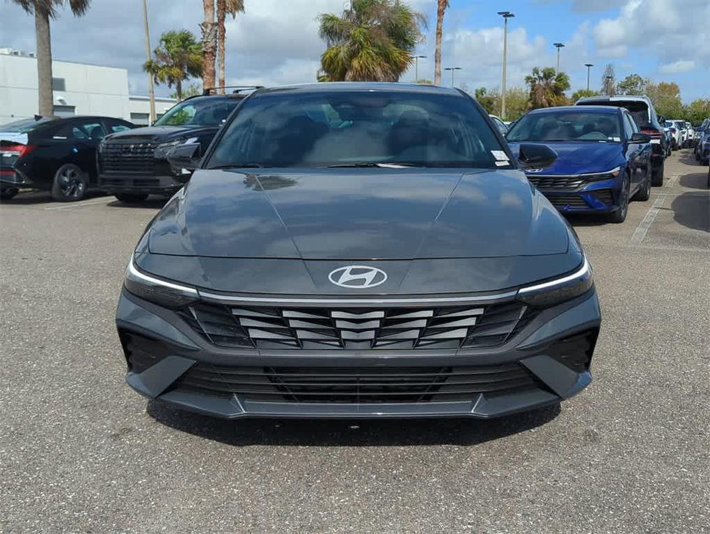 new 2025 Hyundai Elantra car, priced at $22,424