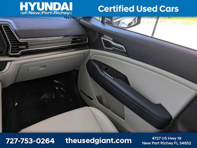 used 2025 Kia Sportage Hybrid car, priced at $29,998