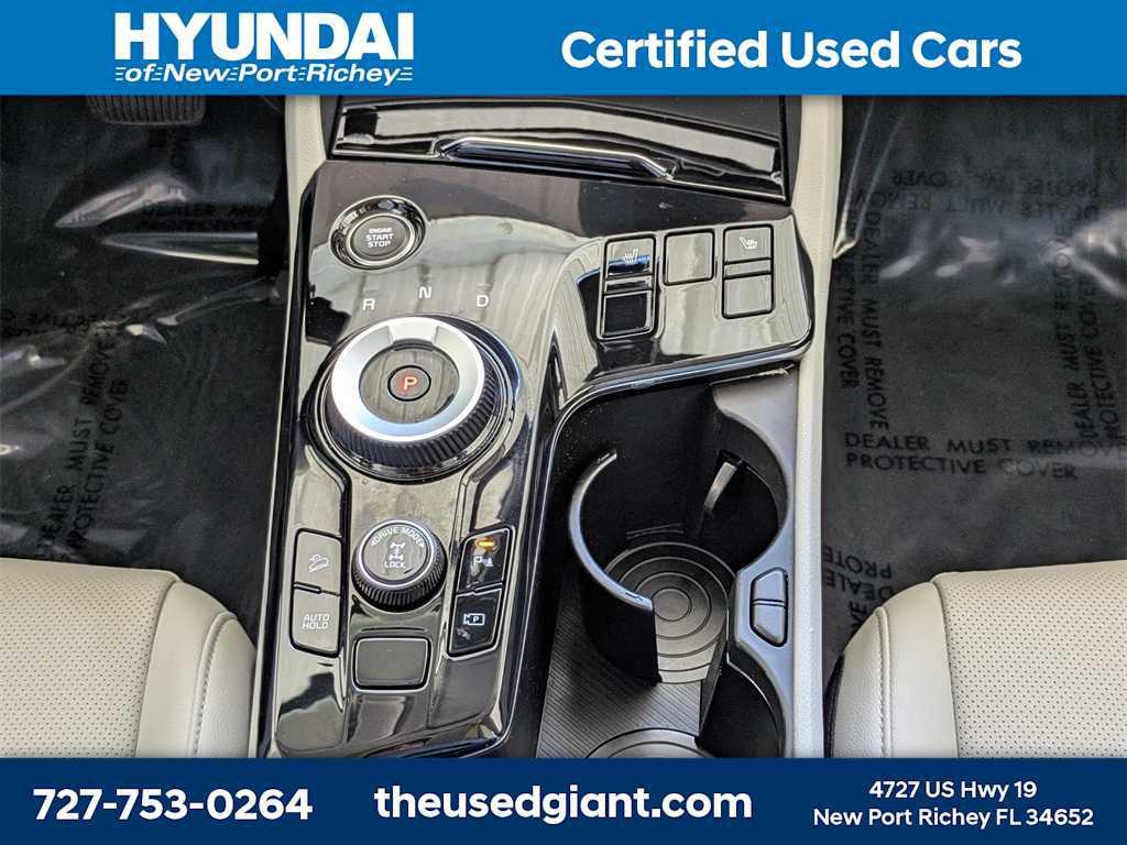 used 2025 Kia Sportage Hybrid car, priced at $28,220