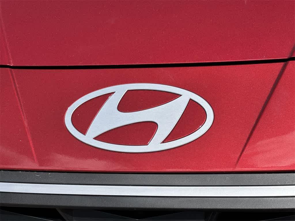 new 2025 Hyundai ELANTRA HEV car, priced at $25,999