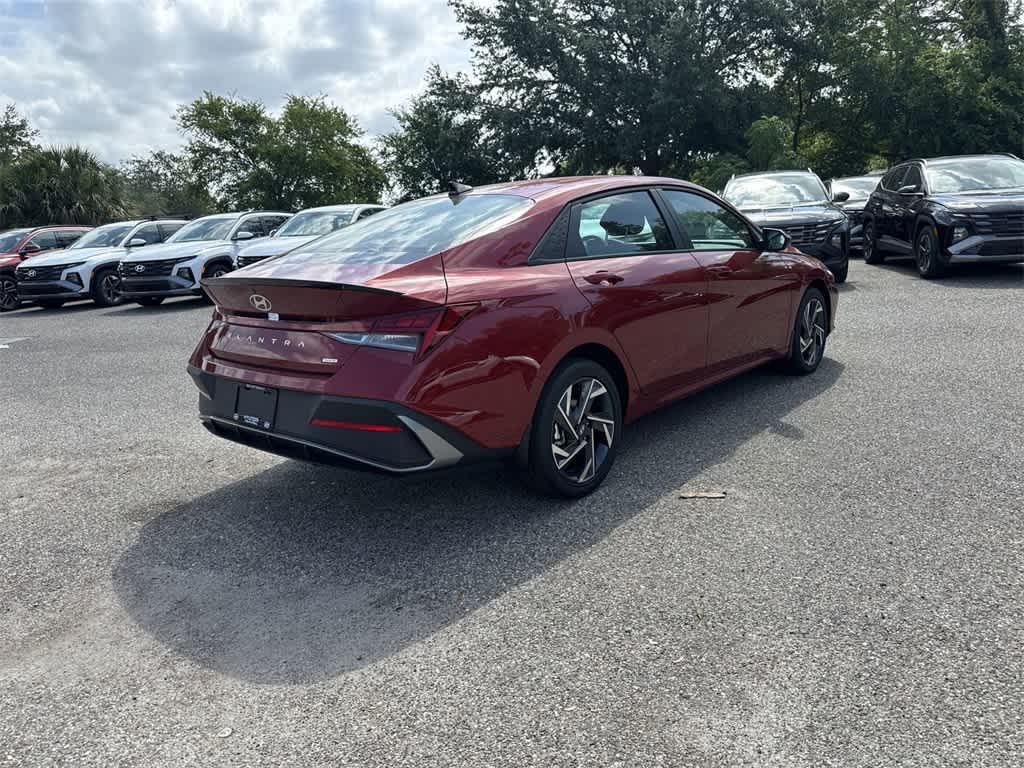 new 2025 Hyundai ELANTRA HEV car, priced at $25,999