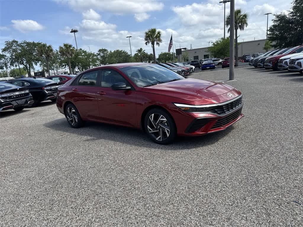 new 2025 Hyundai ELANTRA HEV car, priced at $25,999