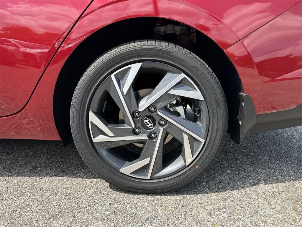 new 2025 Hyundai ELANTRA HEV car, priced at $25,999