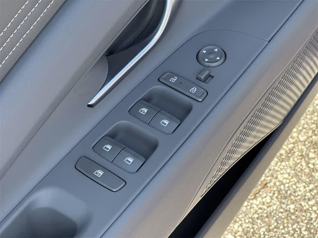 new 2025 Hyundai ELANTRA HEV car, priced at $25,999