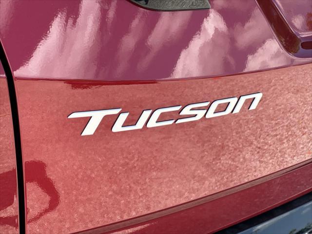 new 2025 Hyundai TUCSON Hybrid car, priced at $40,185