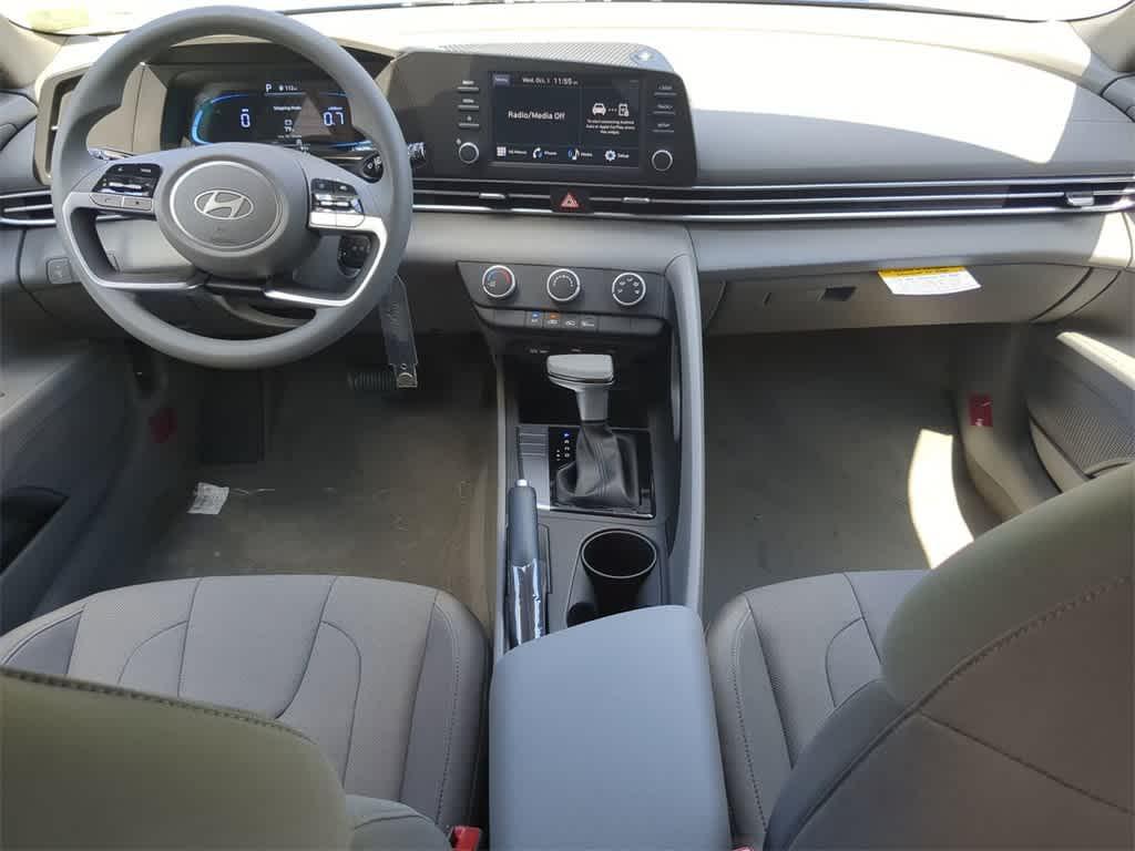 new 2025 Hyundai Elantra car, priced at $21,026